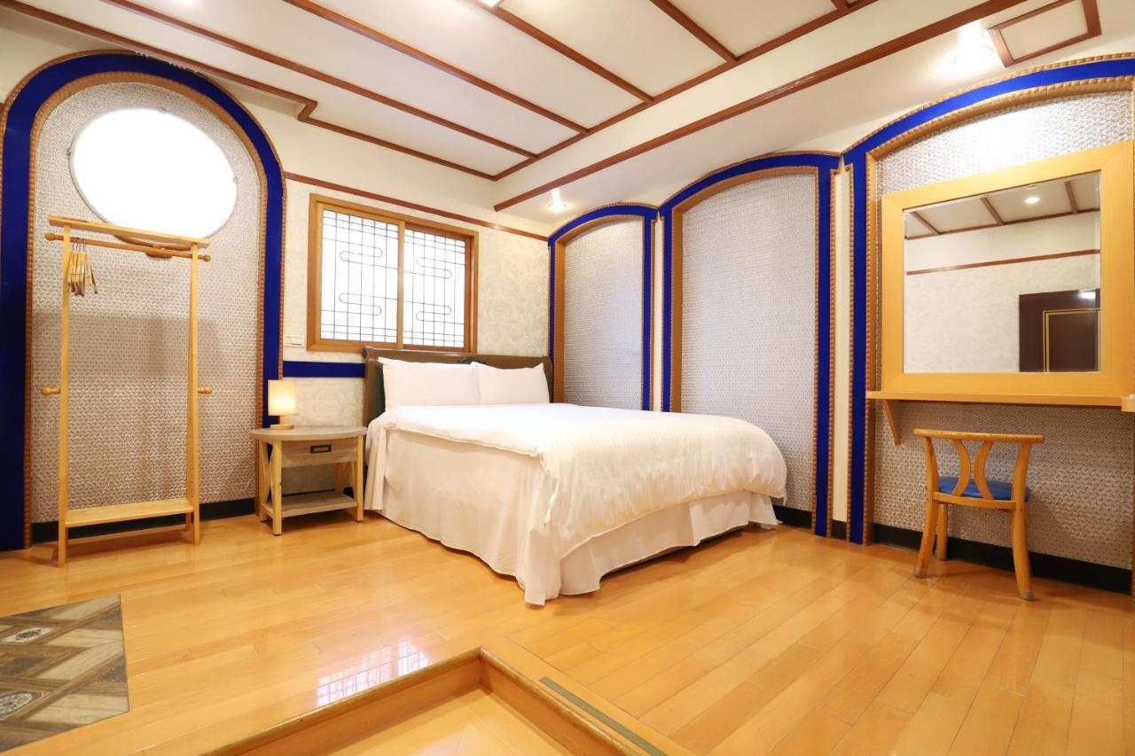 Phoenix Pavilion Hot Spring Hotel Taipei Exterior photo