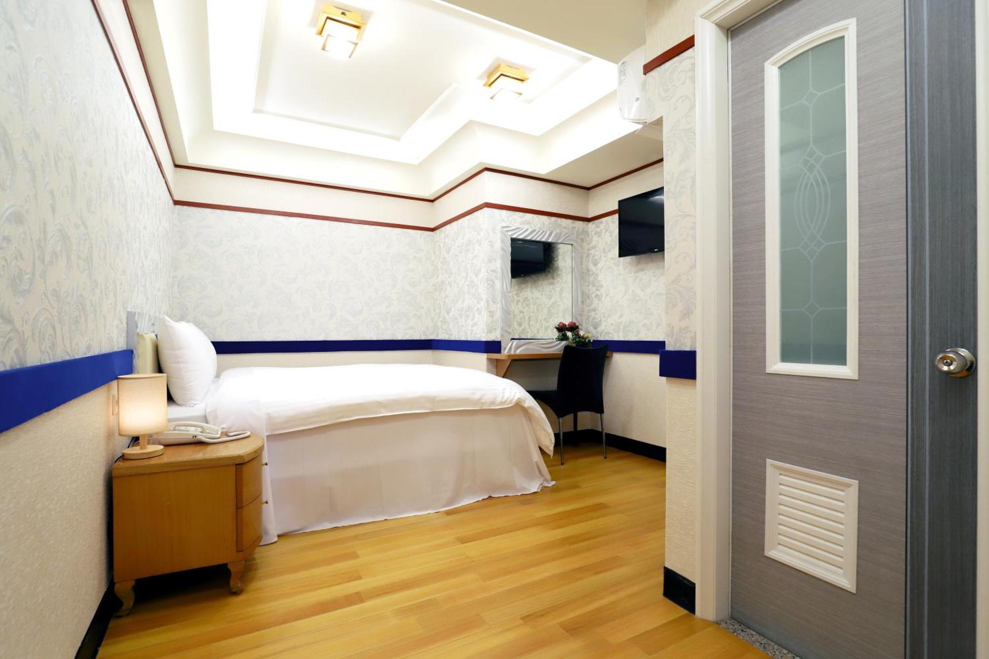 Phoenix Pavilion Hot Spring Hotel Taipei Exterior photo