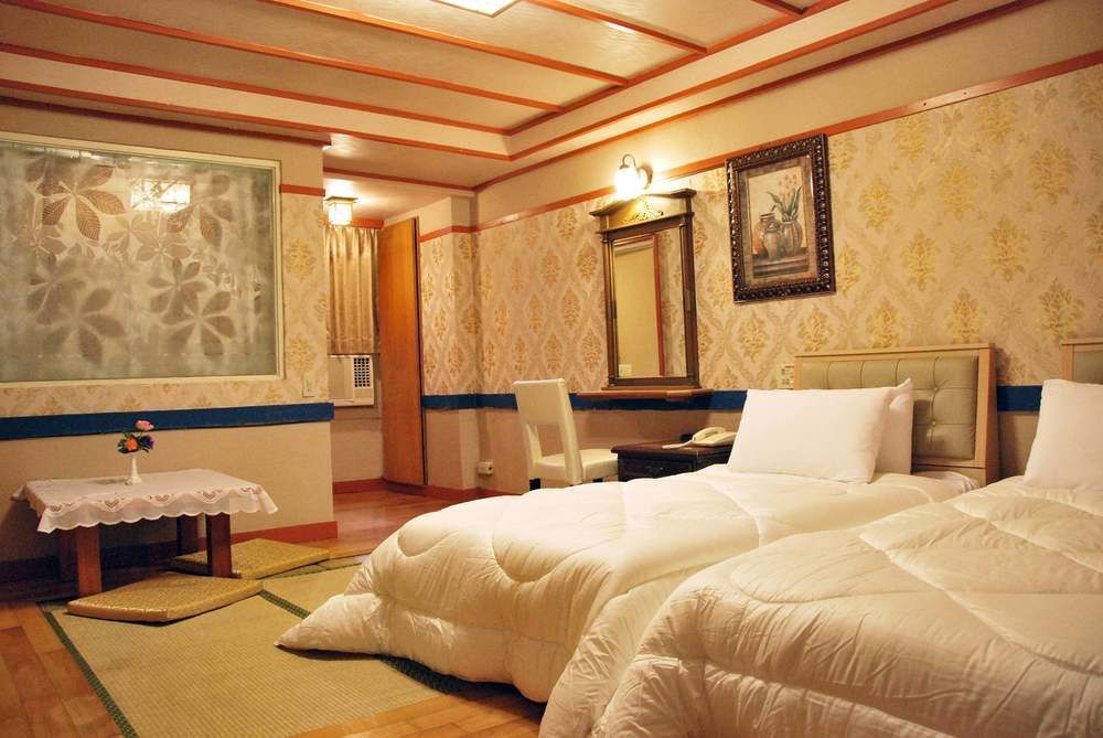 Phoenix Pavilion Hot Spring Hotel Taipei Exterior photo